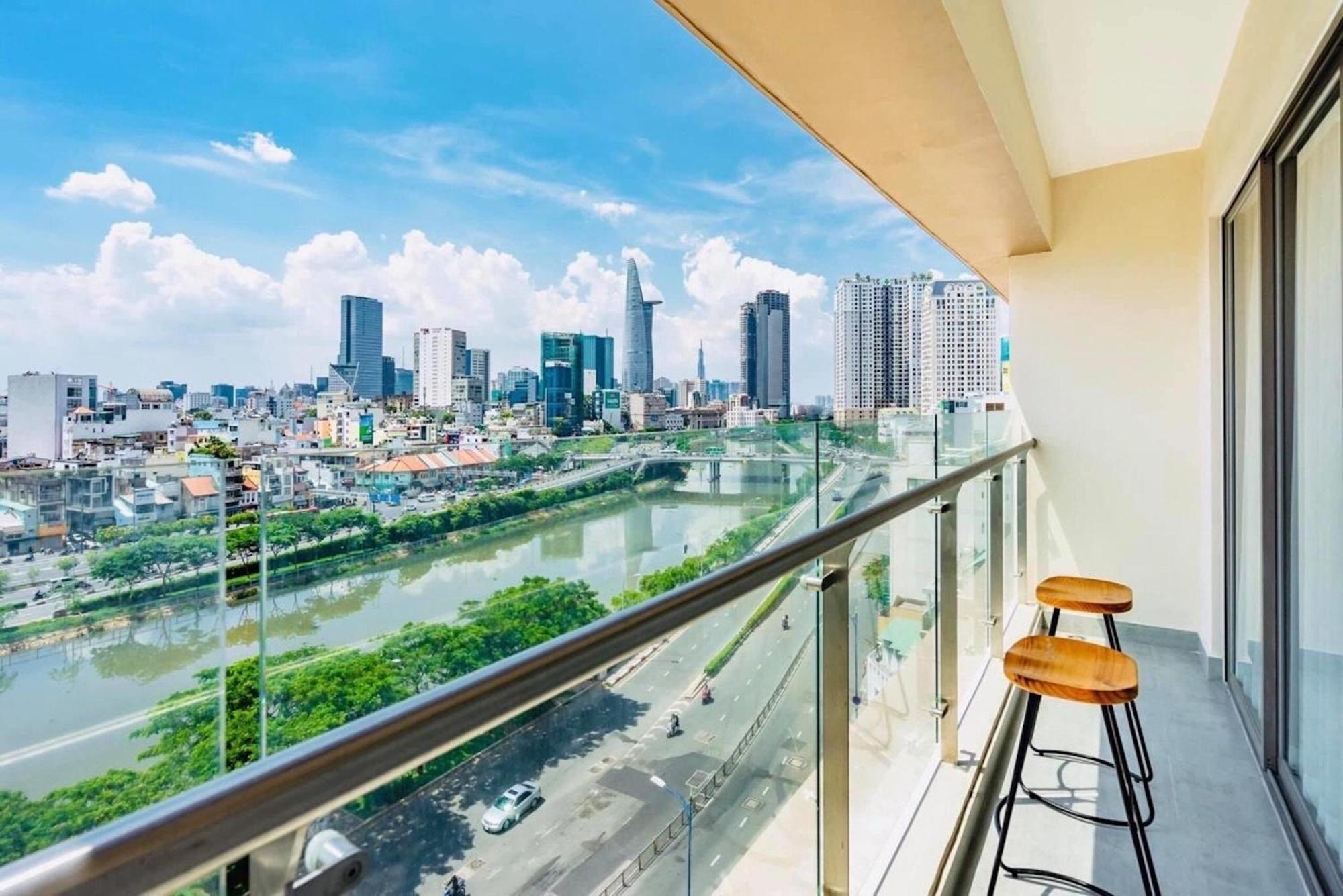 Zo Apartment Rivergate Center Ho Chi Minh City Exterior photo